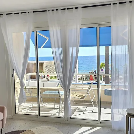 Deux Pieces Cosy, Front De Mer, Terrasse Et 2 Sdb