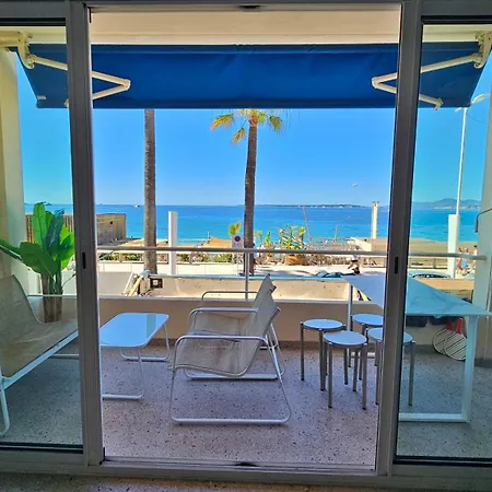 Deux Pieces Cosy, Front De Mer, Terrasse Et 2 Sdb * Antibes